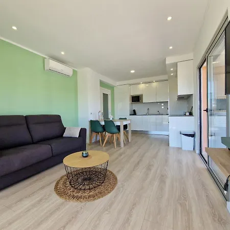 Apartment Modern With Pool And Close To The Portimao