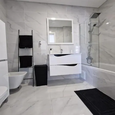 Apartamento Modern With Pool And Close To The