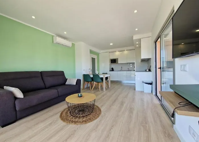 Modern With Pool And Close To The * Portimão
