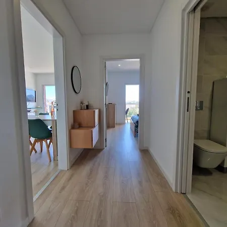 Modern With Pool And Close To The * بورتيماو
